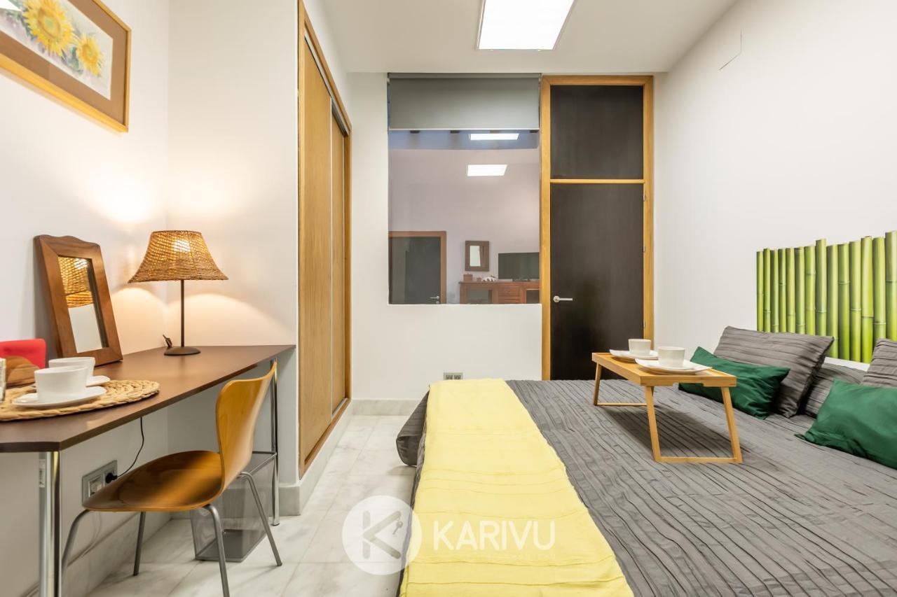 Estudio Senor De La Sentencia Apartment Sevilla Bagian luar foto
