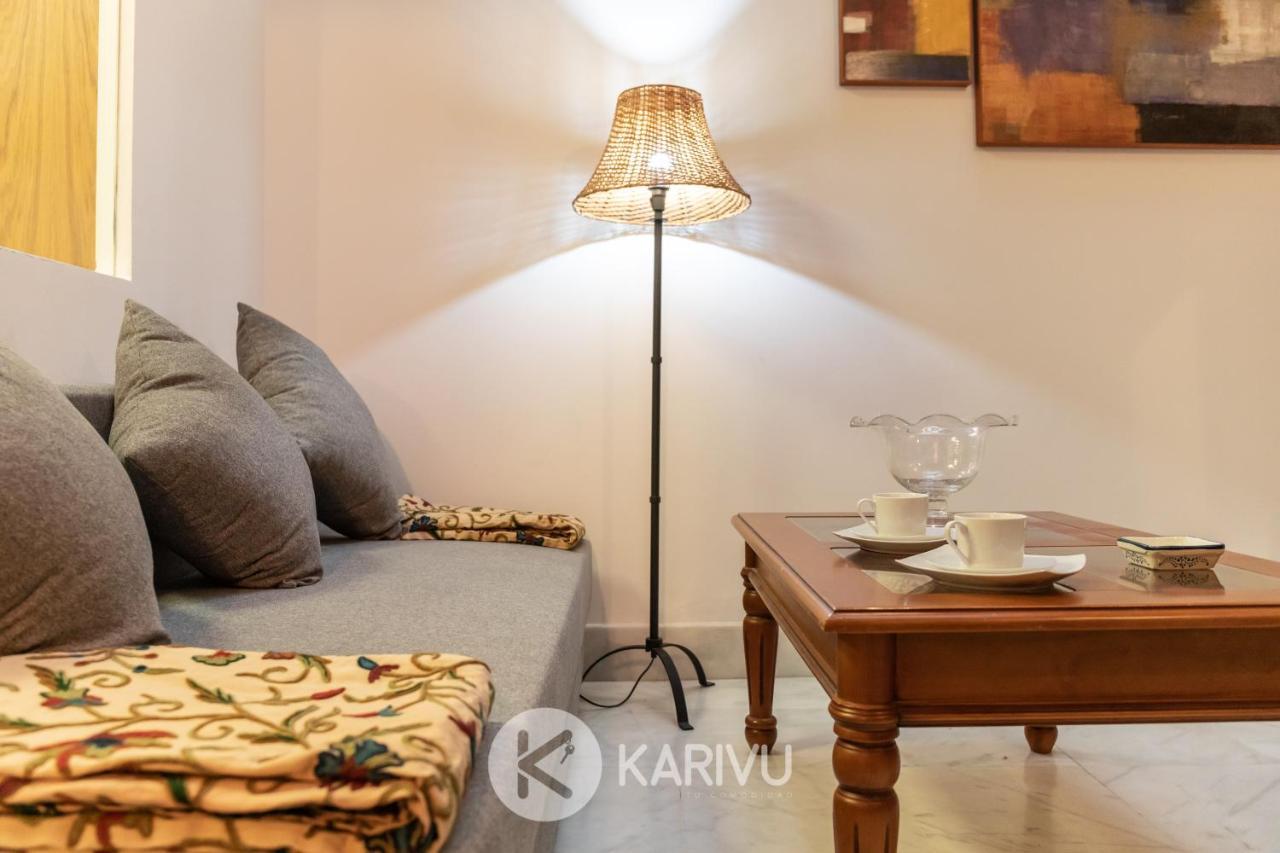 Estudio Senor De La Sentencia Apartment Sevilla Bagian luar foto